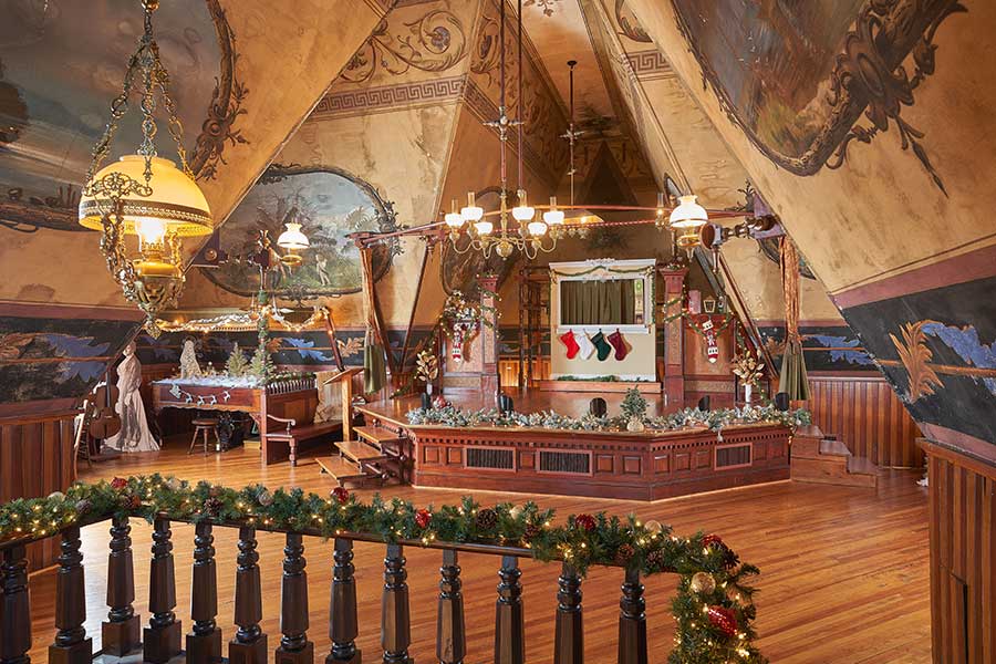 Christmastime in Cupid's Park Theatre